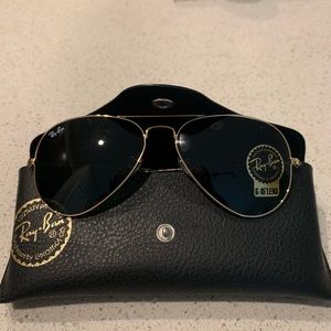 Brand New Rayban Aviator